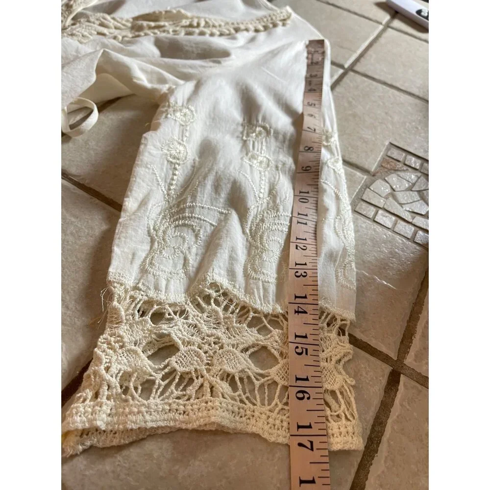 Forgotten Grace Ivory Embroidered Crochet Tunic Top V-Neck 3/4Sleeve Size Large - Picture 17 of 17